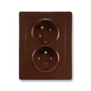 Dvojzásuvka 2P+T/16A/250V clonky (45°) (PS) IP40 hnedá Swing-L (ABB)
