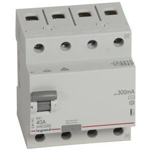 Prúdový chránič RX3 4P 40A 300MA AC