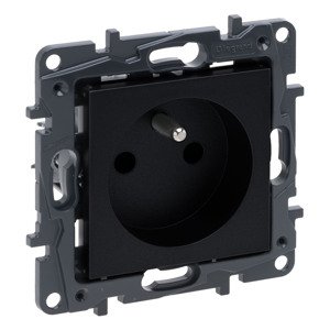 Zásuvka 2P+T/16A/250V (SS) čierna Niloé Step (Legrand)